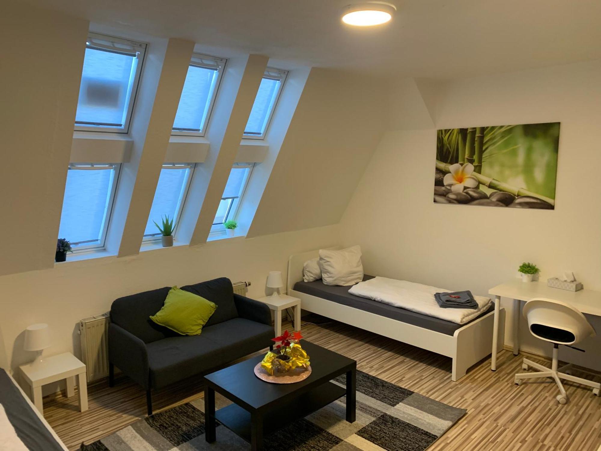 Cityapartment Platinum-Zentrum Mit Parkplatz Билефельд Экстерьер фото